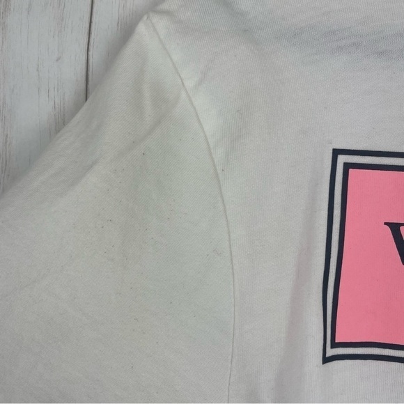 Vineyard Vines white and pink basic tee - Picture 5 of 6